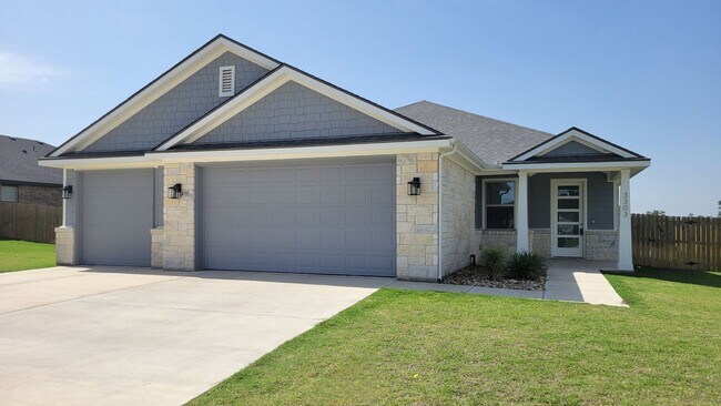 property at 3303 Pistoia Trl