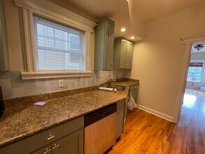 108 Duncan Ave in Jersey City, NJ - Building Photo - Building Photo