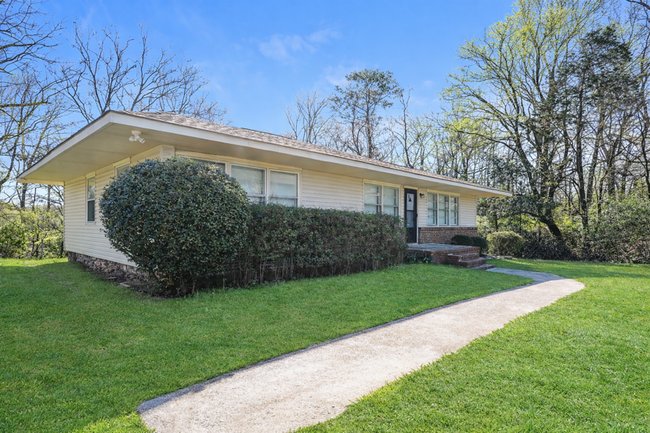 2629 Wood Dr NE in Center Point, AL - Building Photo - Building Photo