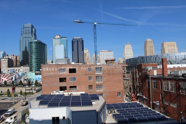 1535 Walnut Street in Kansas City, MO - Building Photo - Building Photo