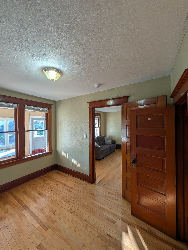 1027 E Chapman St in Ely, MN - Building Photo - Building Photo