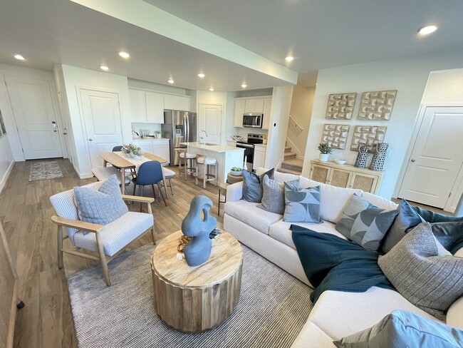 property at 1566 N Summer Spgs Cv