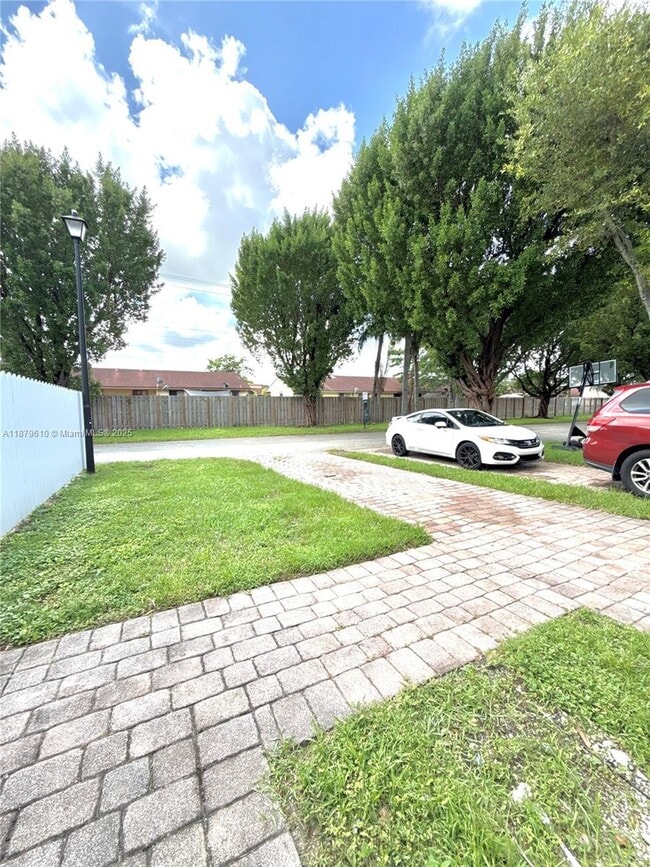 13954 SW 279th Ln in Homestead, FL - Building Photo - Building Photo