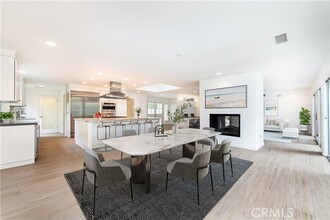 6201 Frondosa Dr in Malibu, CA - Building Photo - Building Photo