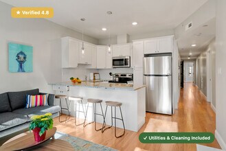 Furnished Private Bedroom in East Boston in Boston, MA - Foto de edificio - Building Photo