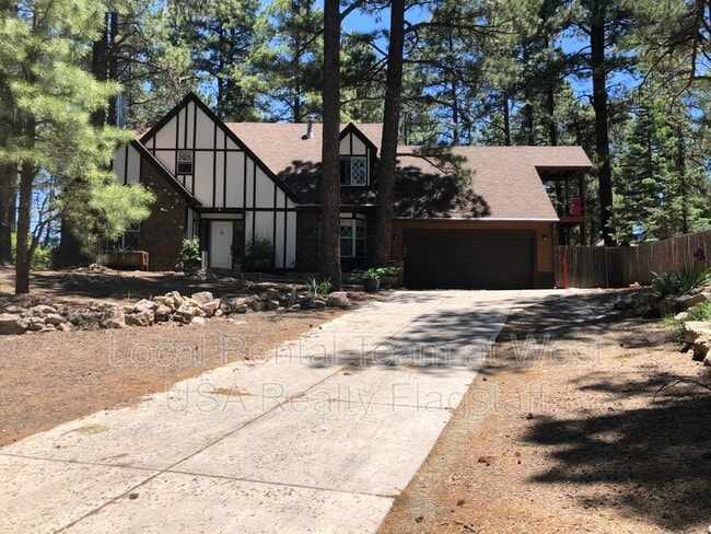 property at 3060 S Walkup Dr