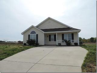 property at 3800 Sabre Ln
