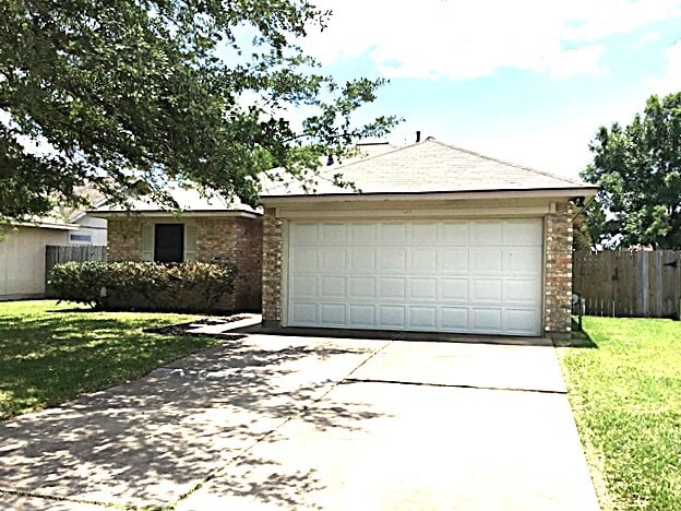 property at 102 Quail Cir