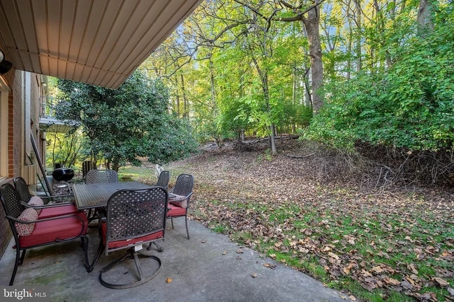 property at 10684 Weymouth St