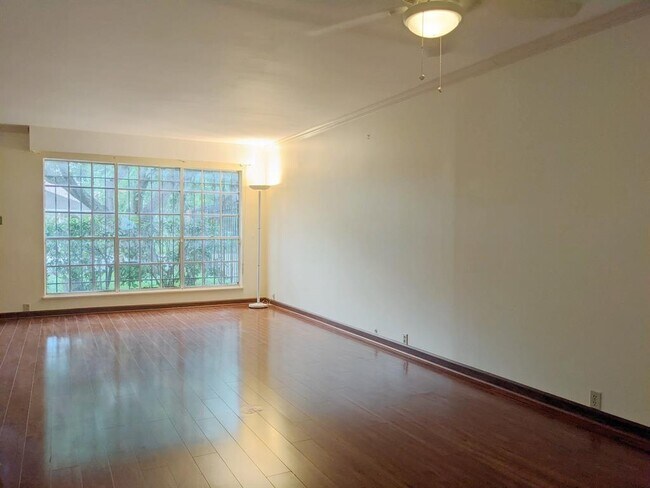 3108 Vossdale Rd in Houston, TX - Building Photo - Building Photo