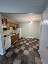 1450 Meadowview Dr in Marion, IA - Building Photo - Building Photo