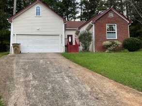 7533 Antebellum Ln in Riverdale, GA - Building Photo - Building Photo