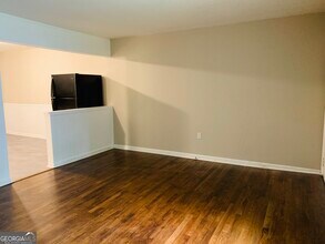 6330 Raymond Terrace in Union City, GA - Building Photo - Building Photo