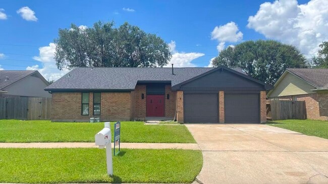 property at 1811 Hanbury Ct
