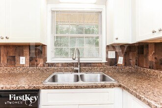 4278 Autumn Hill Dr in Stone Mountain, GA - Building Photo - Building Photo