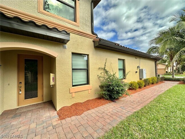 property at 28050 Cookstown Ct