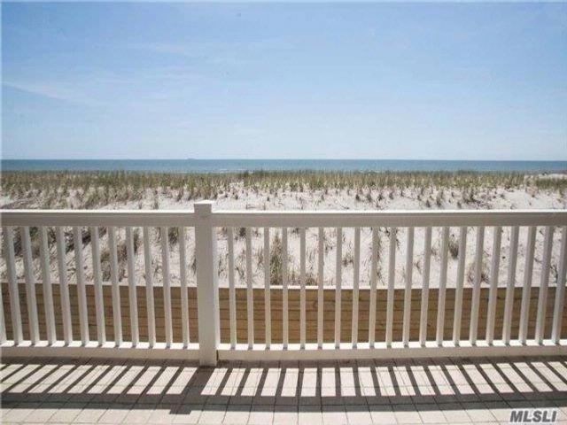 1051 Oceanfront St-Unit -8 in Long Beach, NY - Building Photo - Building Photo