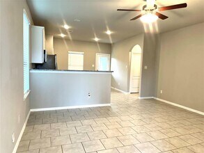 31330 Spotted Saddle Hollow in Fulshear, TX - Building Photo - Building Photo