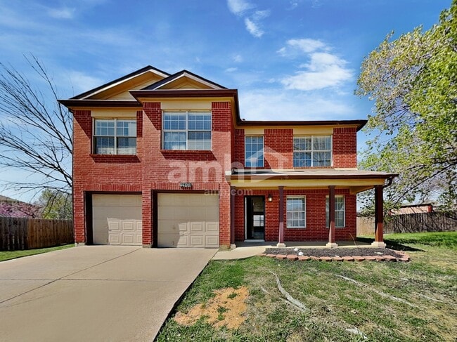 property at 3104 Pinehurst Ct