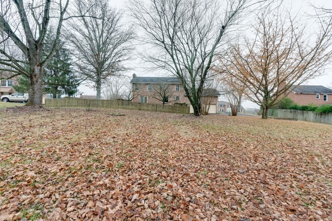 103 Crosspointe in Hendersonville, TN - Building Photo - Building Photo