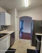 2113 Greyfield St NE in Palm Bay, FL - Building Photo - Building Photo