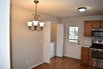 1520 Meridian St in Nashville, TN - Building Photo - Building Photo