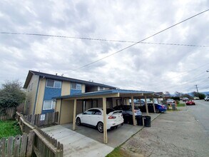 431 S 16th St in Fortuna, CA - Building Photo - Building Photo