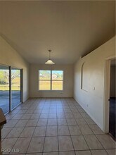 2702 SW 9th Ave in Cape Coral, FL - Building Photo - Building Photo