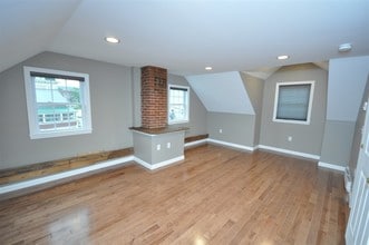16 Central St in Bristol, NH - Building Photo - Building Photo