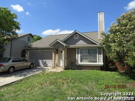 10207 Athens Fld Dr in San Antonio, TX - Building Photo