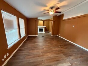 20284 Forest Woods Ln in Montgomery, TX - Building Photo - Building Photo