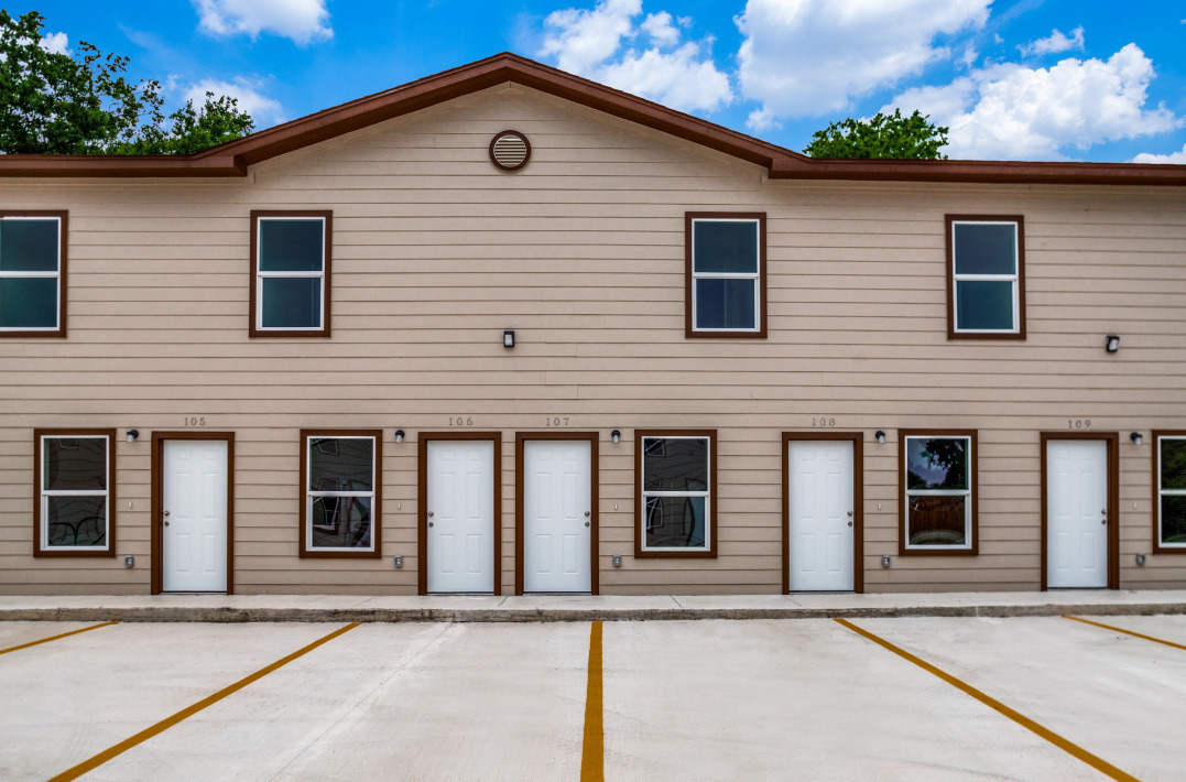 Costa Azul Apartments in San Antonio, TX - Building Photo