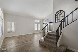 1883 W Falcon Dr in Chandler, AZ - Building Photo - Building Photo