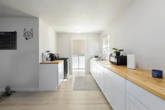 55 SW Eastern Ave in Grants Pass, OR - Building Photo - Building Photo