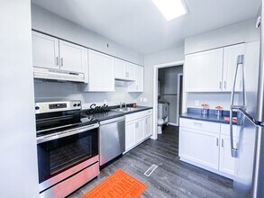 Fiedler Apartments in Madison, WI - Building Photo - Building Photo