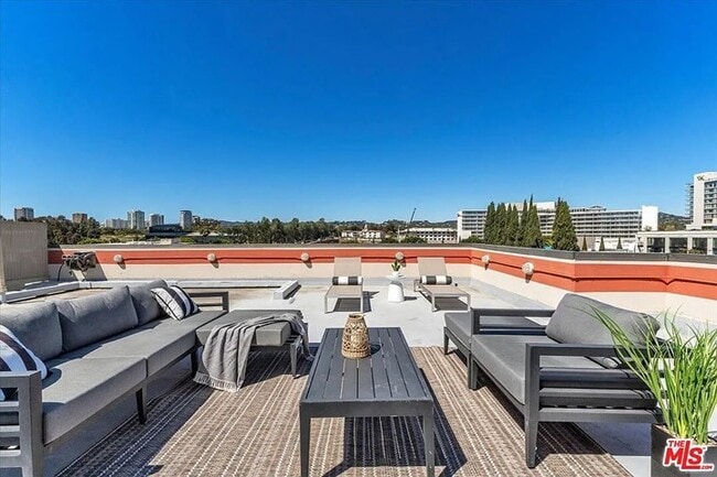 property at 9950 Durant Dr