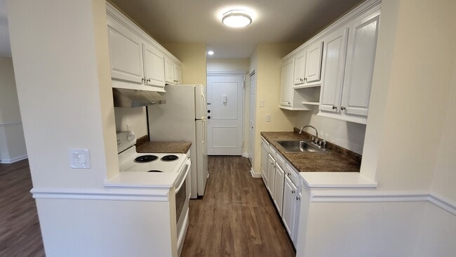 property at 43 Balance Rock Rd