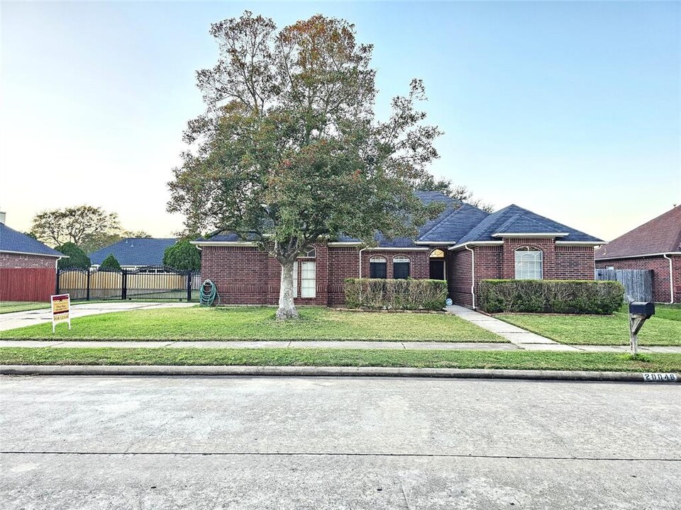 20046 Telegraph Square Ln in Katy, TX - Building Photo