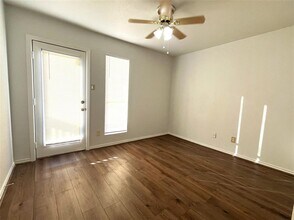 12905 Woodforest Blvd in Houston, TX - Building Photo - Building Photo