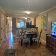 50 Yacht Cv Dr in Hilton Head Island, SC - Building Photo - Building Photo