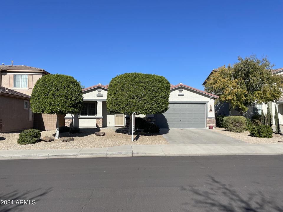 9206 W Mine Trail in Peoria, AZ - Building Photo