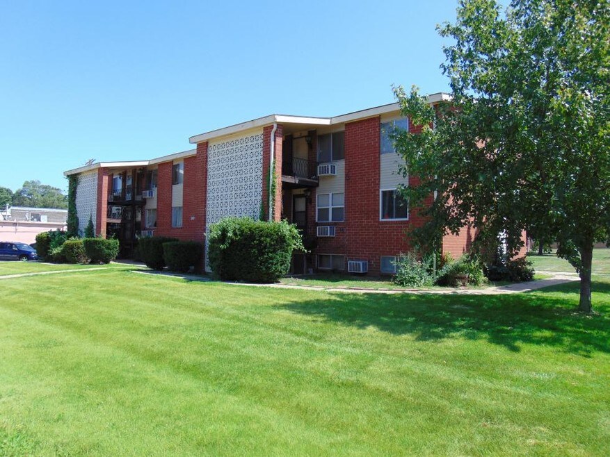 Oak Ridge Park Apartments Olathe, KS Apartments For Rent