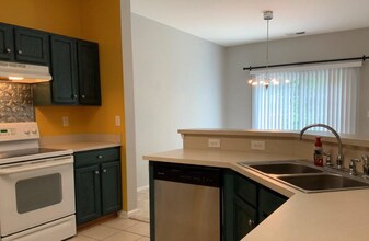 8714 Appledale Dr in Charlotte, NC - Building Photo - Building Photo