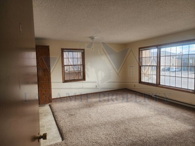 1717 Fetterman Dr in Laramie, WY - Building Photo - Building Photo