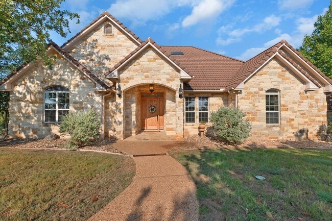 101 Up There in Horseshoe Bay, TX - Building Photo - Building Photo