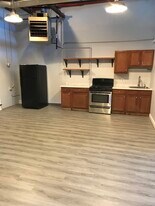 464 Pratt Street Ext, Unit 303 in Meriden, CT - Building Photo