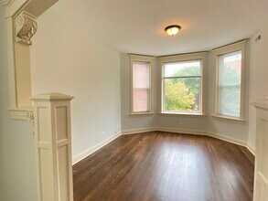 2765 W Francis Pl in Chicago, IL - Building Photo - Building Photo