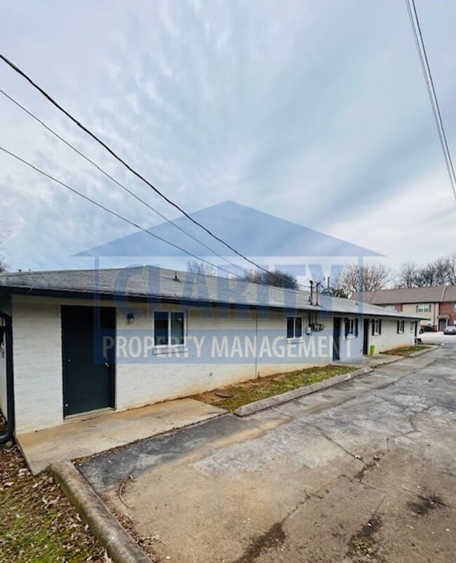 1705 Clemmer St NE in Cleveland, TN - Building Photo - Building Photo