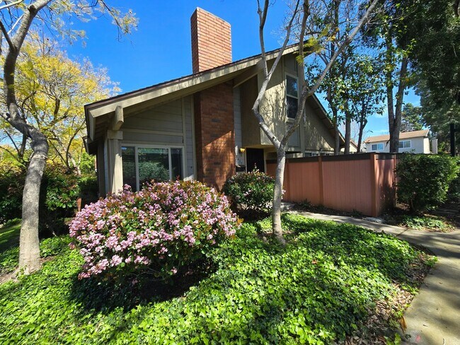 property at 10637 Esmeraldas Dr