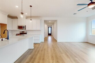 21815 Sunshine Cove Ln in Cypress, TX - Building Photo - Building Photo